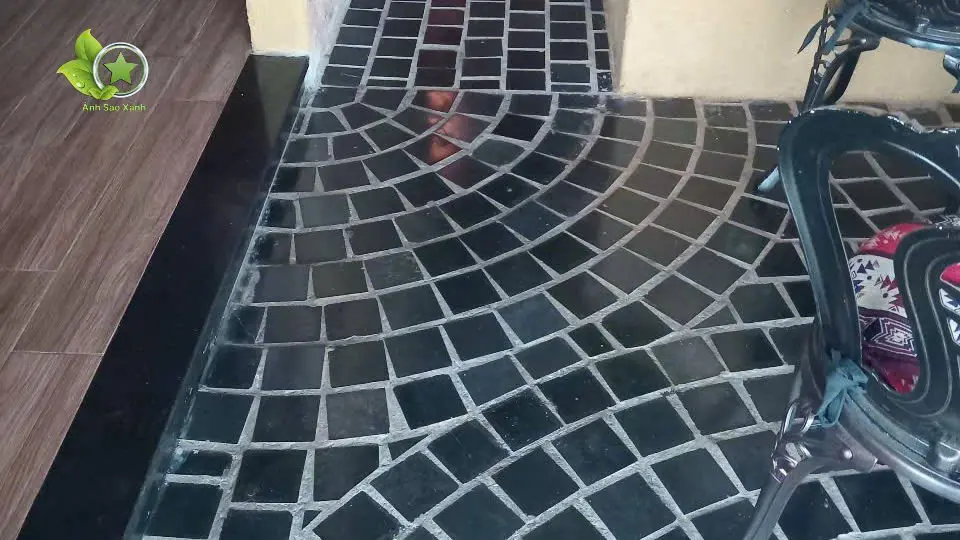 Sàn gạch mosaic sau khi hoàn thiện vệ sinh