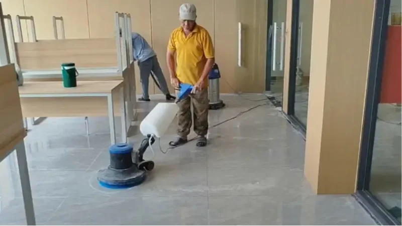 Vệ sinh công nghiệp Phường Tân Thới Hiệp chuyên vệ sinh trường học, văn phòng, bệnh viện và công trình sau xây dựng sạch nhanh tại TPHCM.